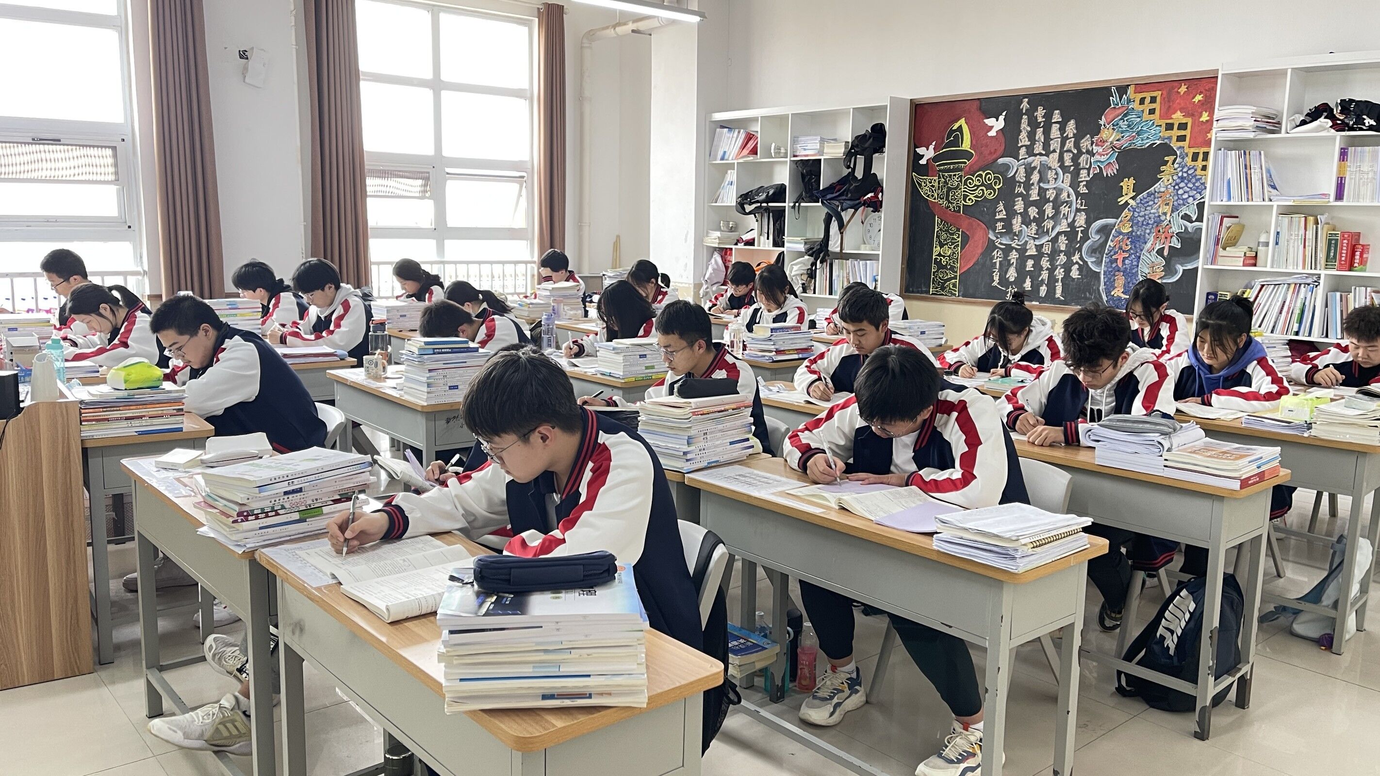 南阳高三全日制集训学校费用是多少_南阳高三集训学校收费标准
